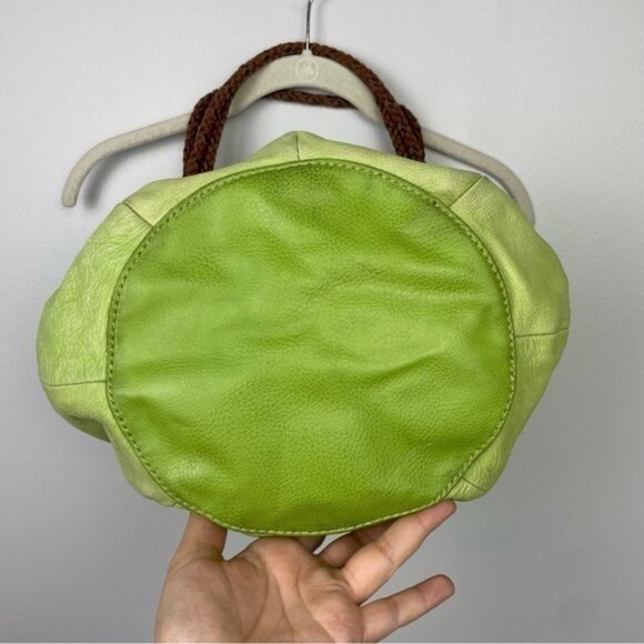 The Sak Pastel‎ Green Leather Bucket Bag - Picture 6 of 16